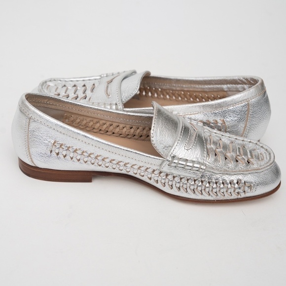 Veronica Beard. Penny Woven Silver Flats. - Picture 13 of 14
